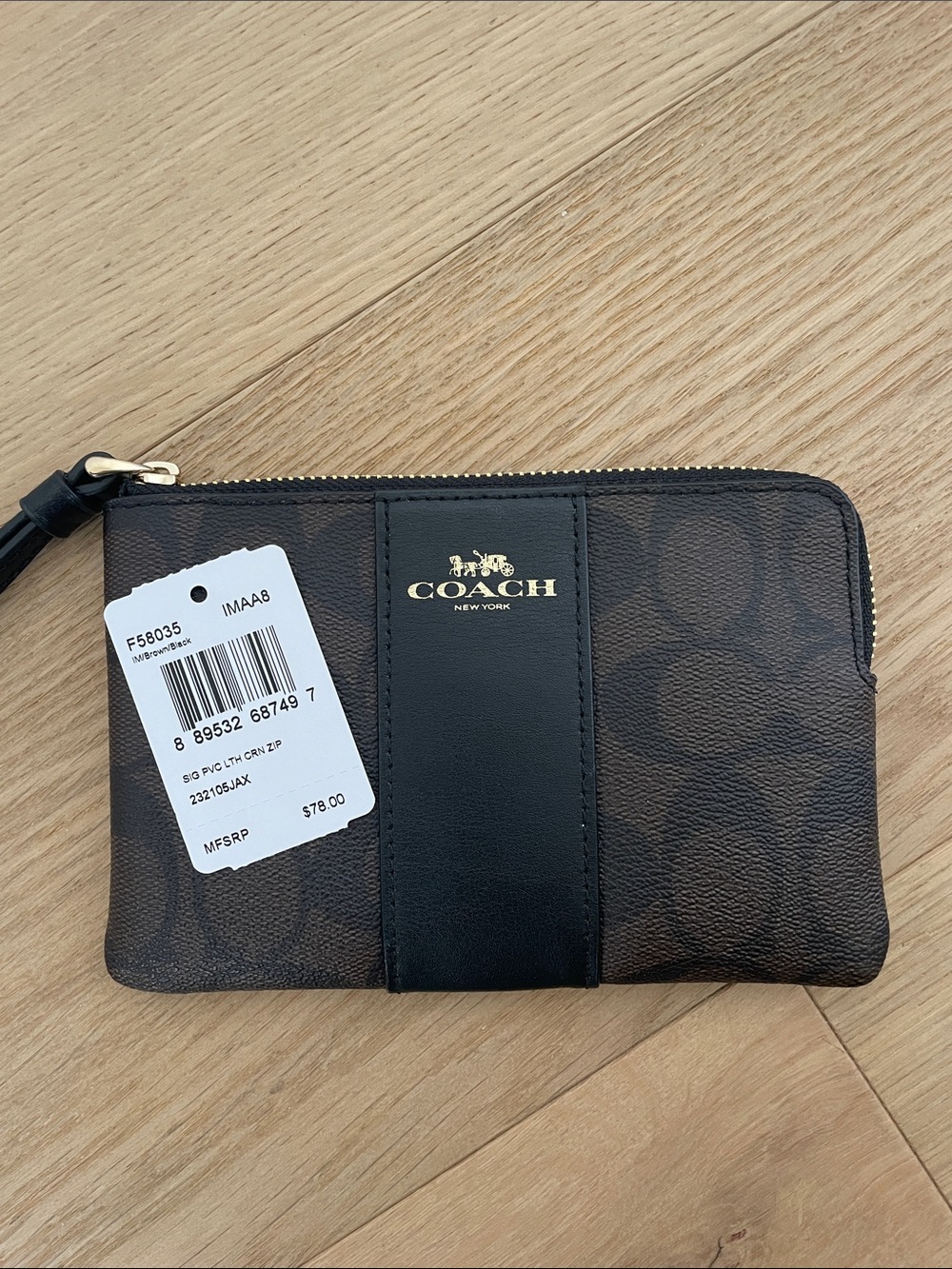 Coach Wristlet. NWT
